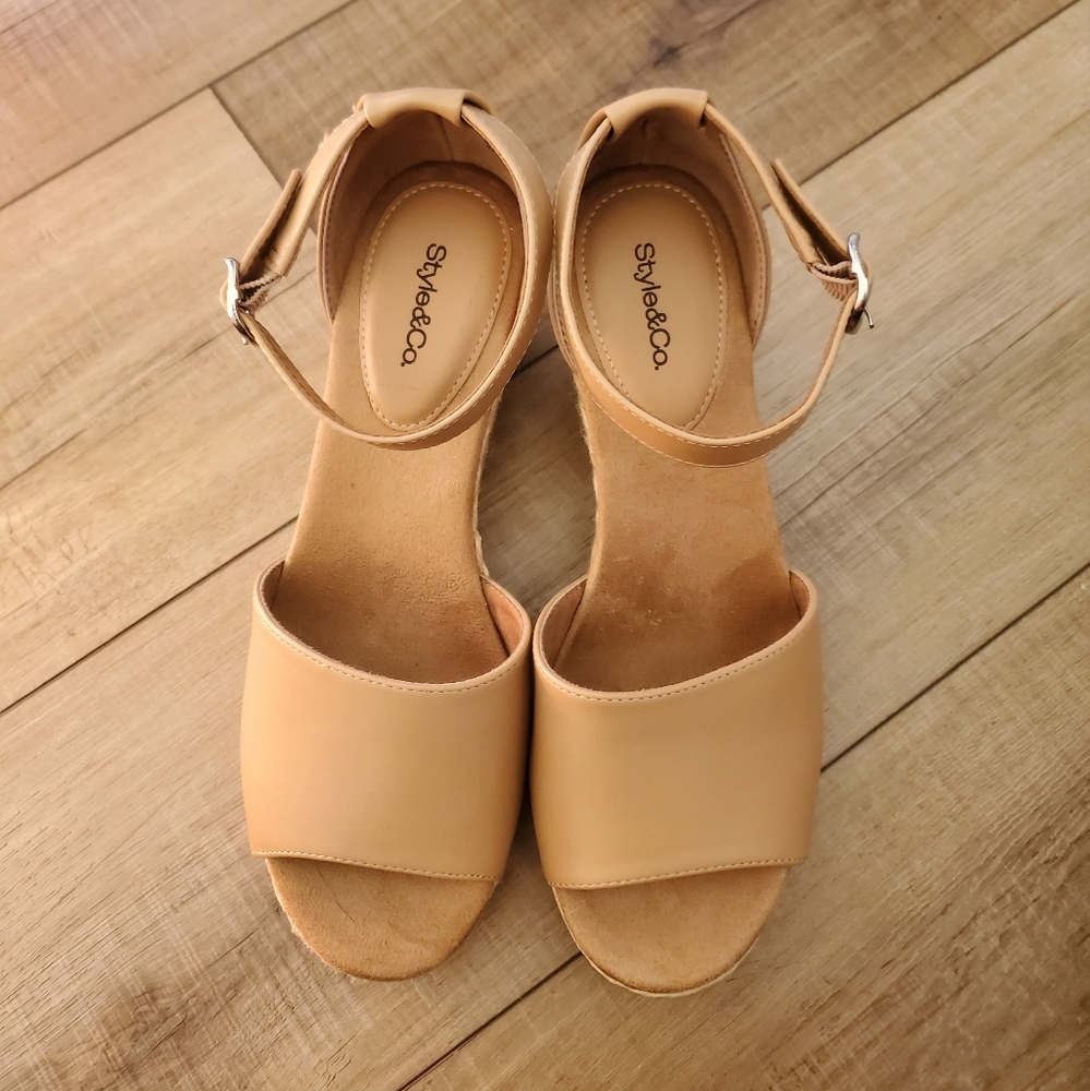 Wedges style & co